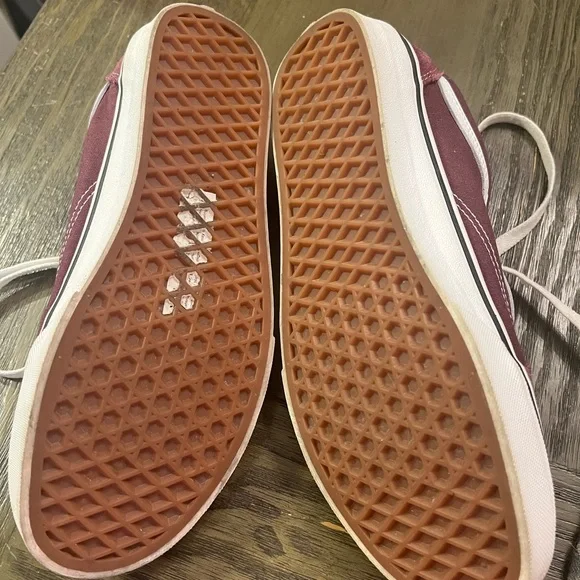 Vans Old Skool Shoes - Picture 7 of 7